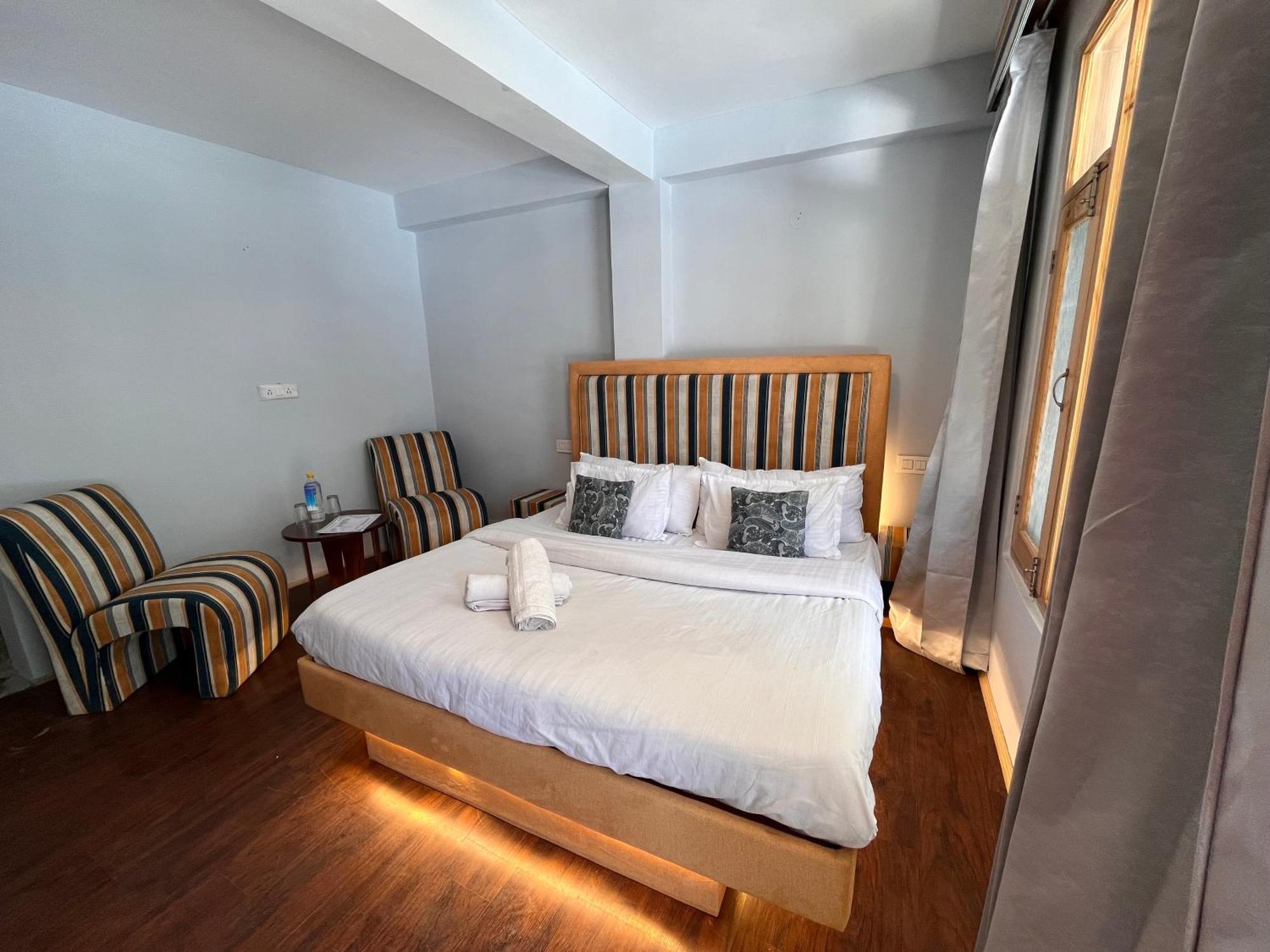 Hotel English Rose, #Personal Parking, #Petfriendly, #Garden, #Bonfire Under The Stars Manali  Exterior photo